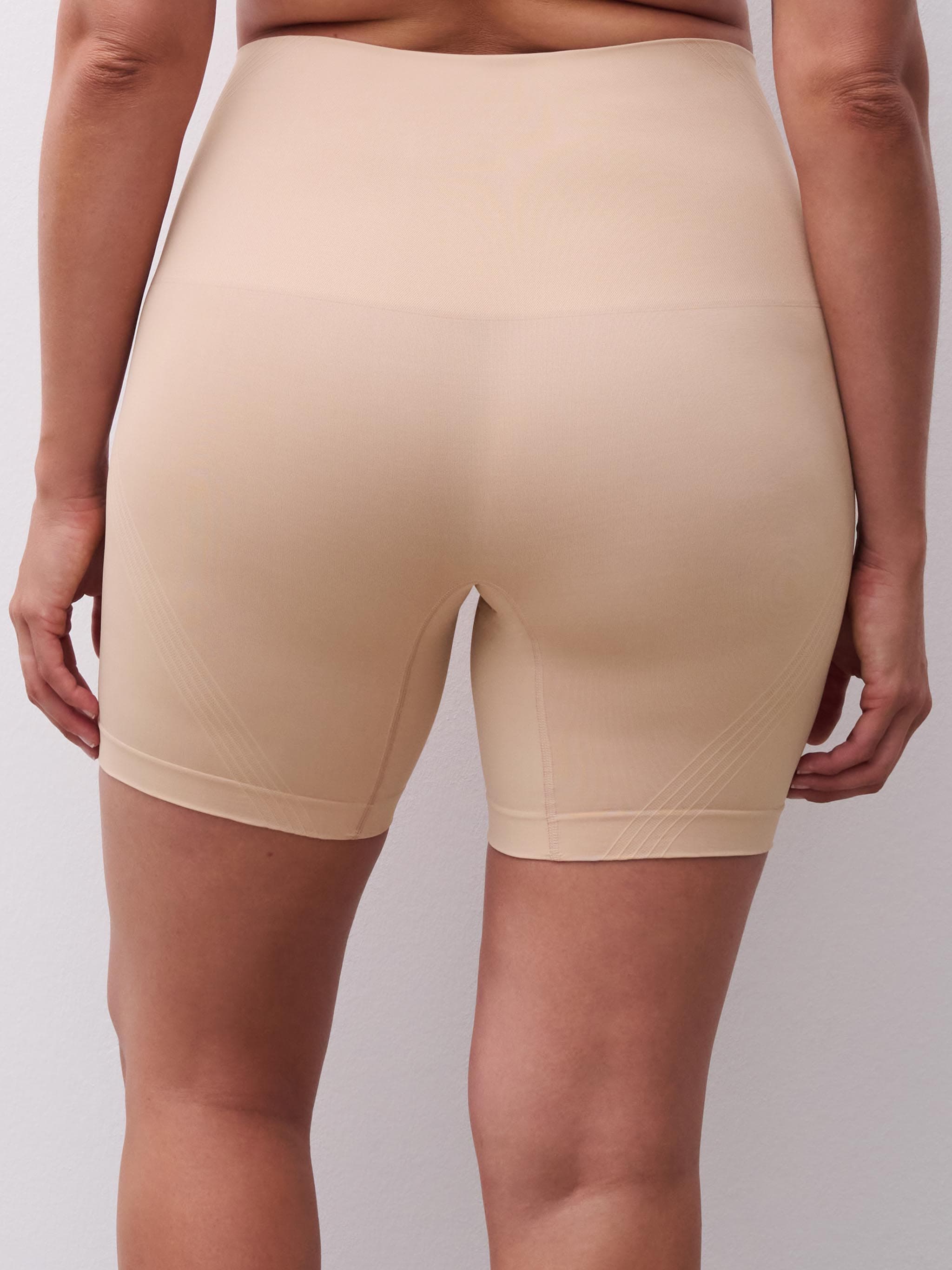 Smooth Comfort  Shapewear - High waist Mid Thigh Short - Clay Nude
