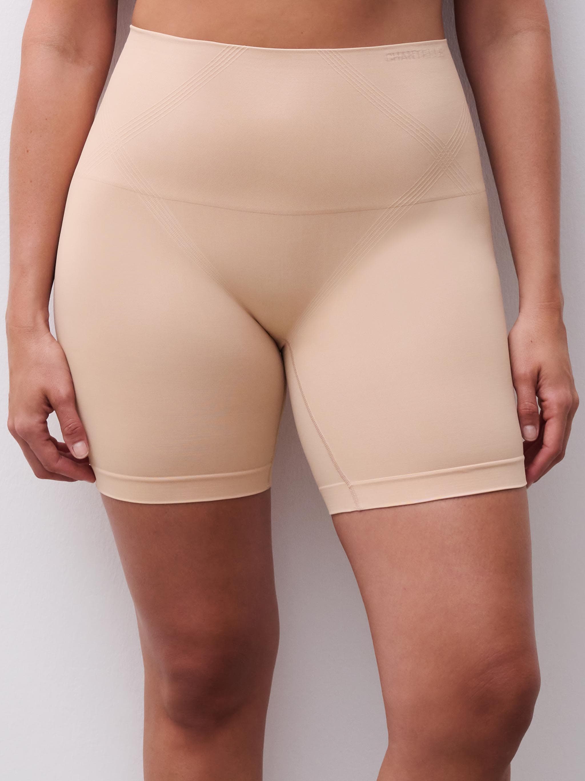 Smooth Comfort  Shapewear - High waist Mid Thigh Short - Clay Nude