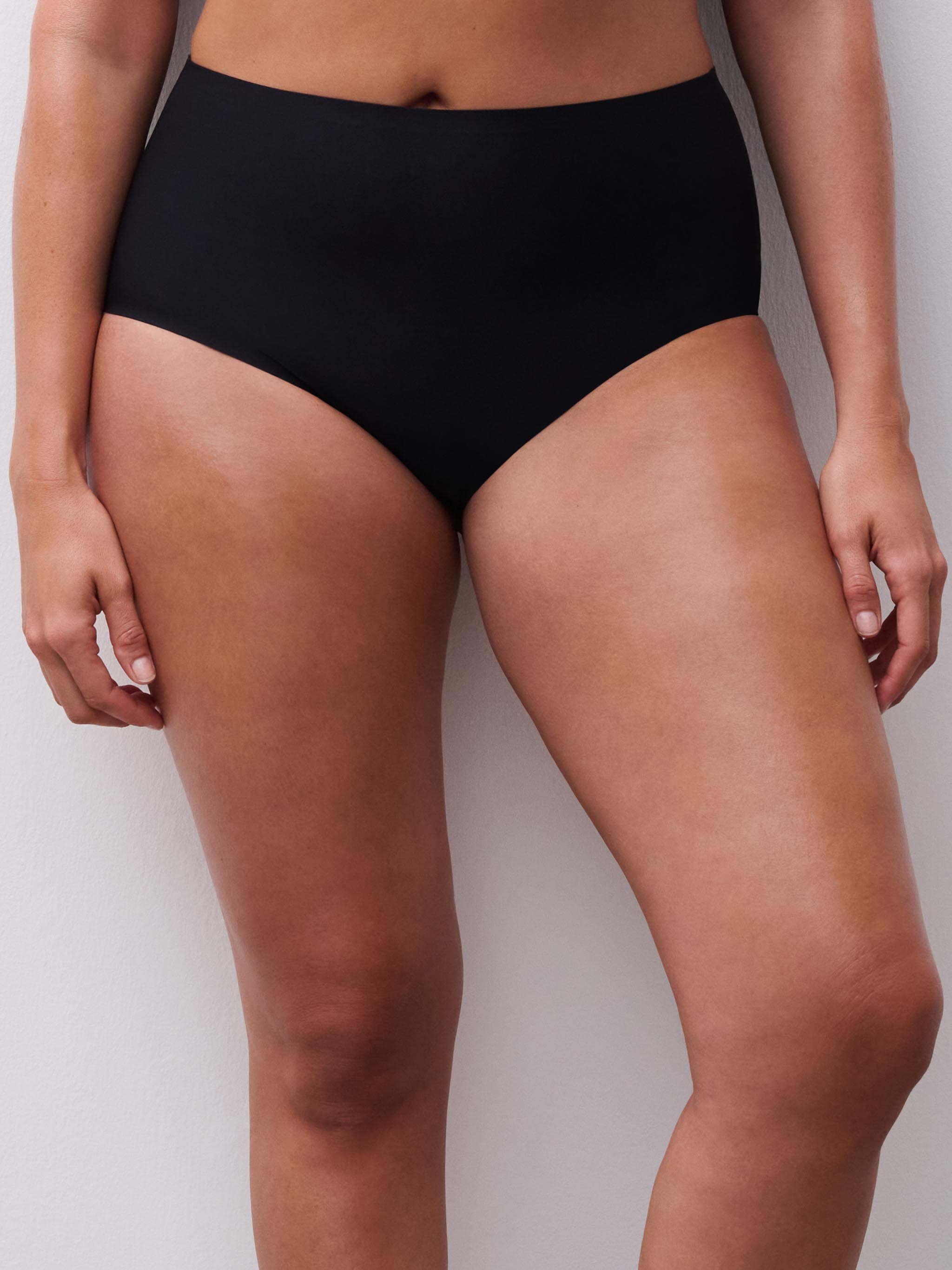 Hoge taille slip+ 44-52 - Zwart