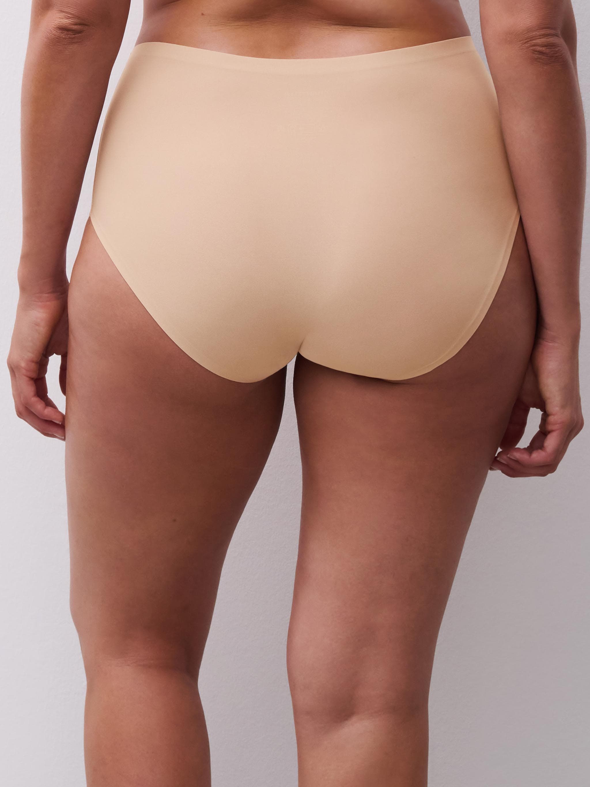 Hoge taille slip+ 44-52 - Beige