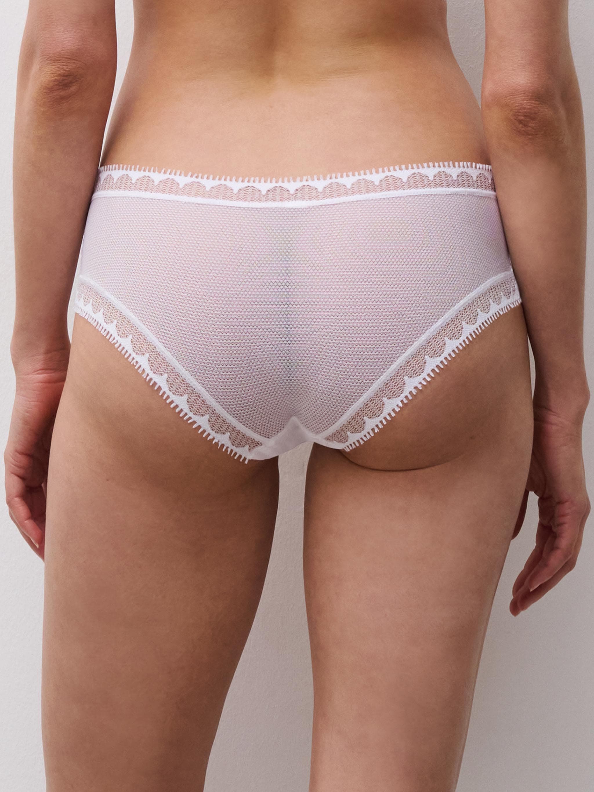 Shorty - Wit
