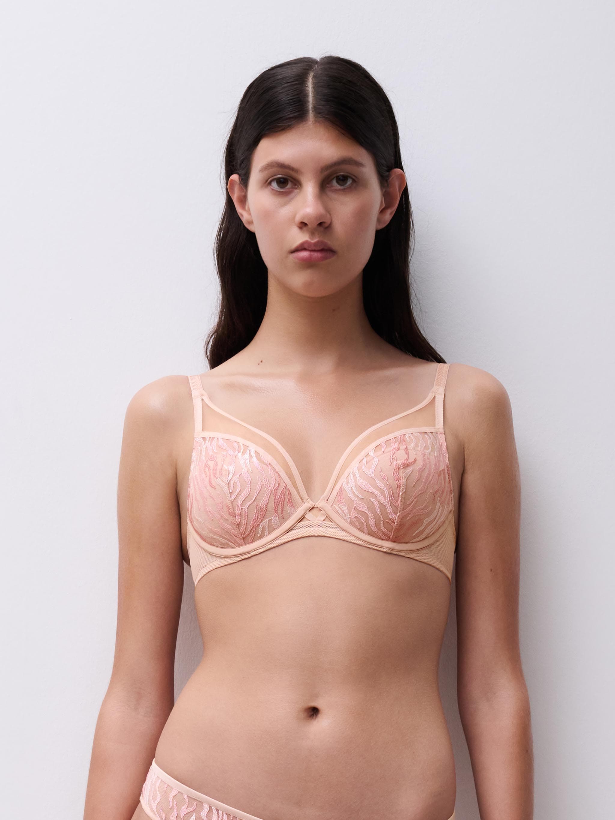 Plunge BH - NUDE CAMAIEU