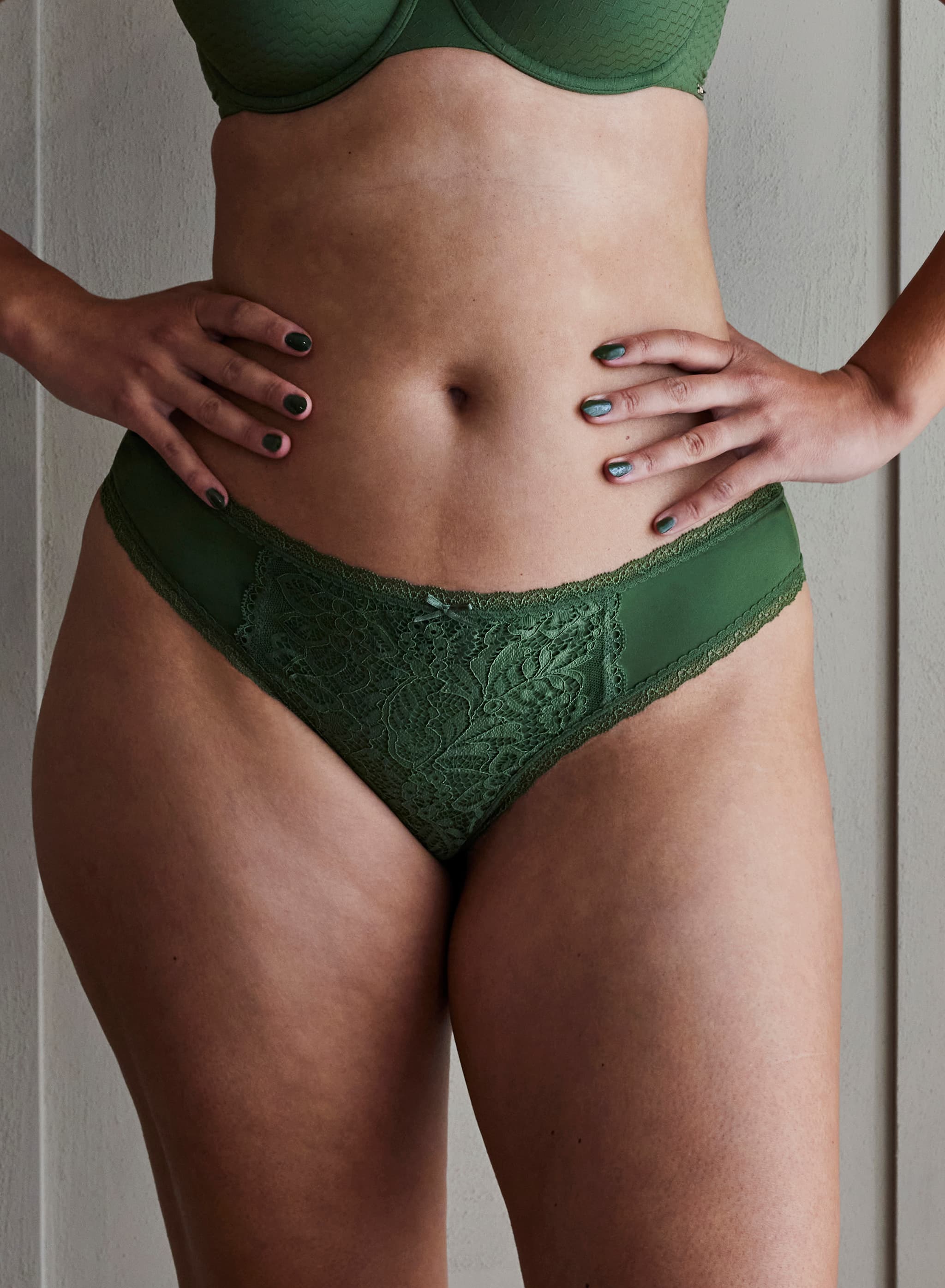 Sasja String - Kiwi