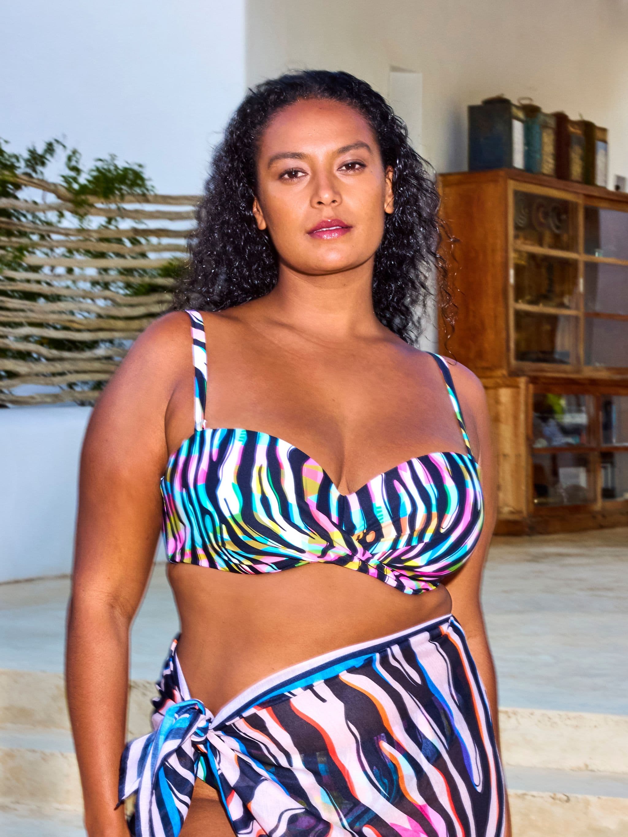 Padded Britt Bikinitop - Colored zebra