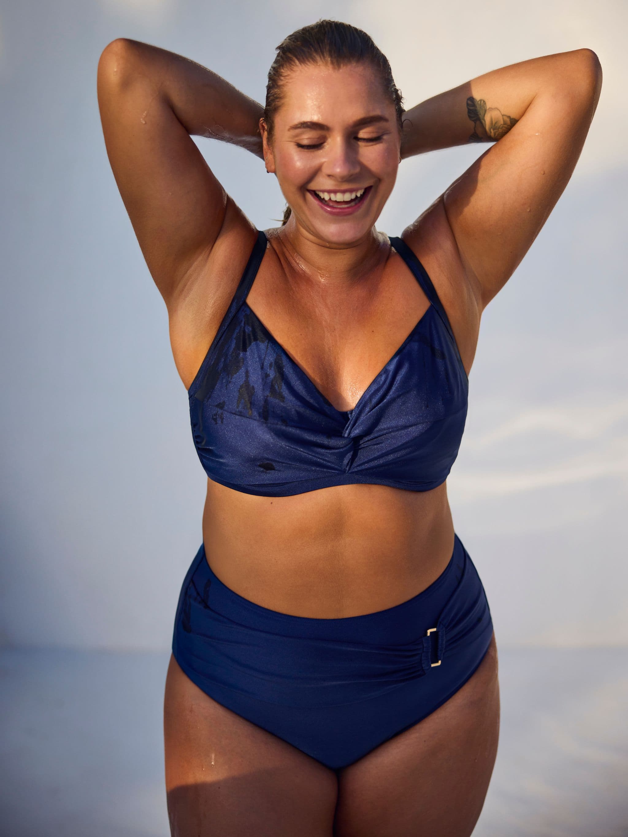 High Waist Bikinibroekje - OCEAN CAVERN