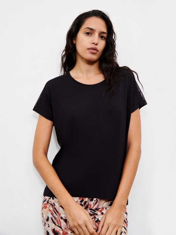 Femilet | YARA - Top Shortsleeve