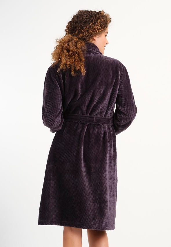 Livera | Structure - Nia Robe