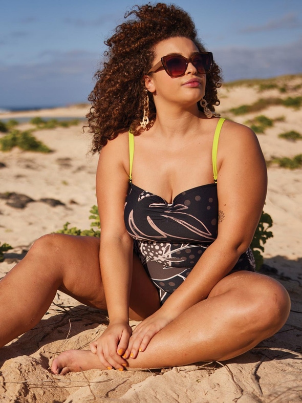 Livera | SOLAR SIMPLICITY - Beascha badpak met beugel