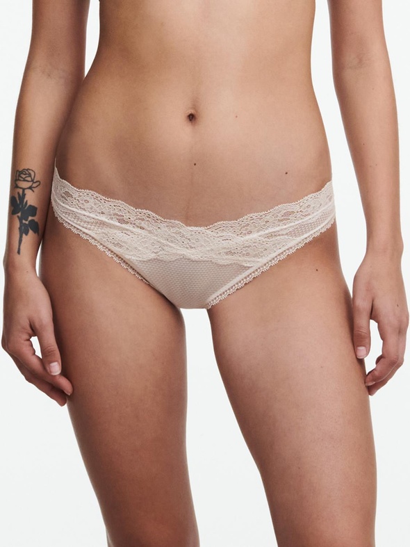 Shorty en dentelle froncé - Rouge Passionata Brooklyn Shorty en dentelle froncé - Rouge Passionata Brooklyn