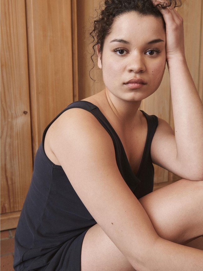 Amy Singlet Amy Femilet